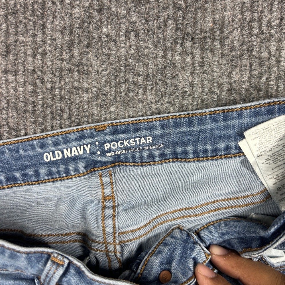 Old Navy Jeans Womens 12 Rockstar Mid Rise Distressed Skinny Regular Blue Denim - Picture 3 of 7